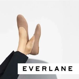 Everlane Italian Leather Flat ~ Size 7.5 ~ Mocha Tan